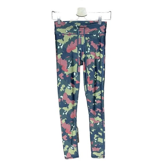 The Upside Red and Green Camo Print Drawstring Leggings Size US 6 - Picture 1 of 8
